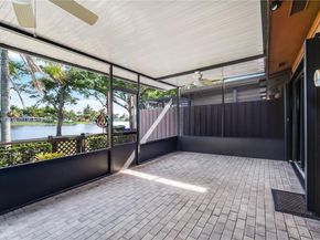10760 Hickory Ave, Pembroke Pines FL 33026