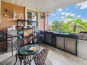 6250 SW 19th St, Miami FL 33155