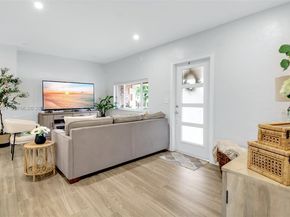 6250 SW 19th St, Miami FL 33155