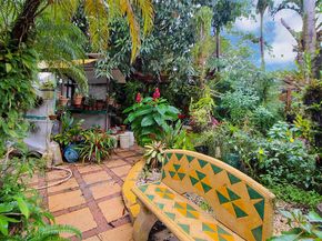 6250 SW 19th St, Miami FL 33155