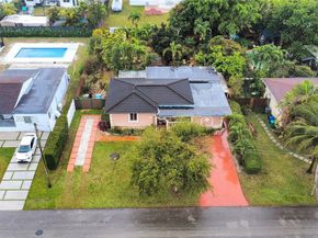 6250 SW 19th St, Miami FL 33155
