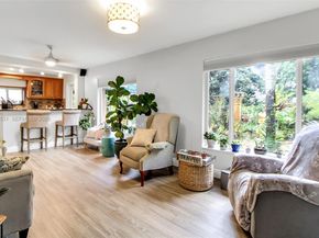 6250 SW 19th St, Miami FL 33155