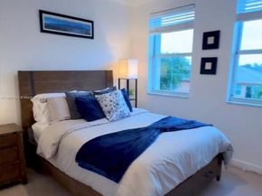 11257 NW 78th St, Doral FL 33178