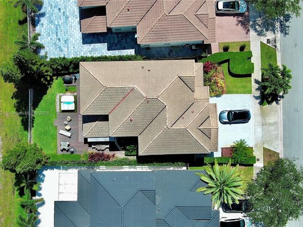 11257 NW 78th St, Doral FL 33178