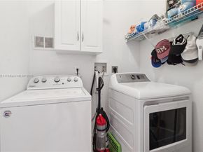 11257 NW 78th St, Doral FL 33178