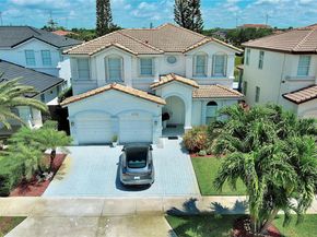 11257 NW 78th St, Doral FL 33178