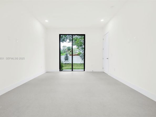 1515 SW 40th Ter, Fort Lauderdale FL 33317