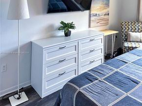 8881 Sunrise Lakes Blvd 108, Sunrise FL 33322