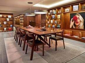 1100 Biscayne Blvd 5306, Miami FL 33132