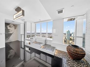 1100 Biscayne Blvd 5306, Miami FL 33132