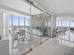 1100 Biscayne Blvd 5306, Miami FL 33132