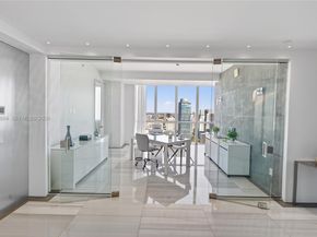 1100 Biscayne Blvd 5306, Miami FL 33132