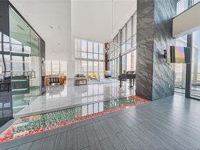 1100 Biscayne Blvd 5306, Miami FL 33132