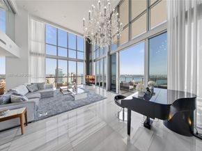 1100 Biscayne Blvd 5306, Miami FL 33132