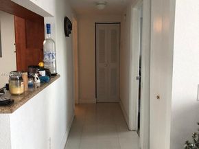 36 NW 6th Ave 801, Miami FL 33128