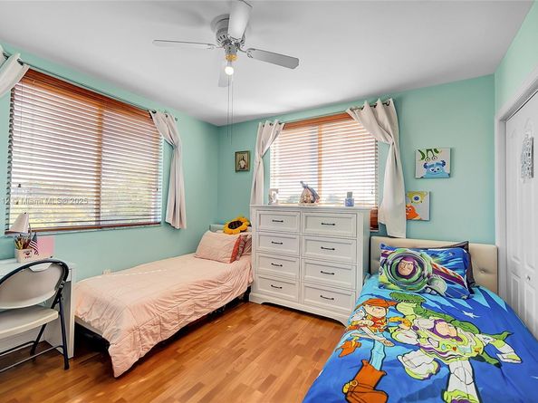 2501 Douglas Rd 301, Miami FL 33133