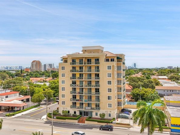 2501 Douglas Rd 301, Miami FL 33133