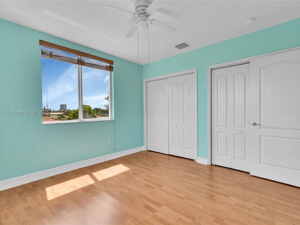 2501 Douglas Rd 301, Miami FL 33133