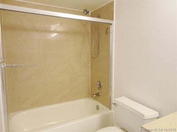 Undisclosed Address #A11864299, Sunny Isles Beach FL 33160