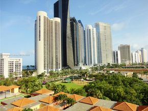 Undisclosed Address #A11864299, Sunny Isles Beach FL 33160