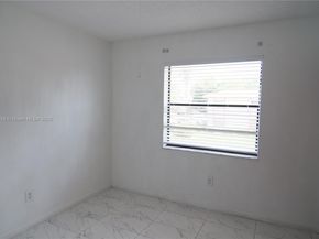 20825 NE 8th Ct 20319, Miami FL 33179