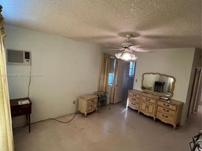 812 Columbus Blvd, Coral Gables FL 33134