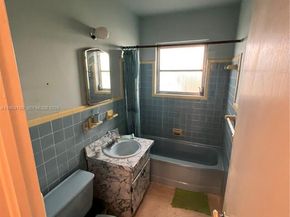 812 Columbus Blvd, Coral Gables FL 33134