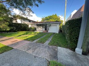 812 Columbus Blvd, Coral Gables FL 33134