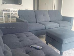 496 NW 165th St Rd D611, Miami FL 33169