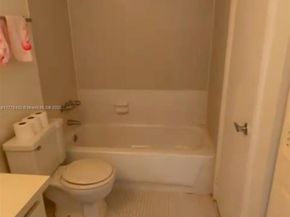 496 NW 165th St Rd D611, Miami FL 33169