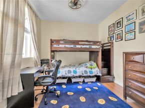 2850 Coconut Ave 15, Miami FL 33133