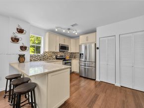 2850 Coconut Ave 15, Miami FL 33133