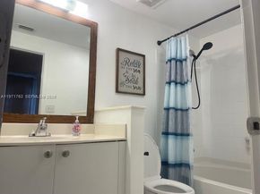 5960 W Sample Rd 305, Coral Springs FL 33067