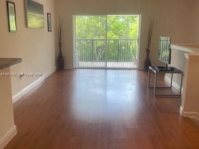 5960 W Sample Rd 305, Coral Springs FL 33067