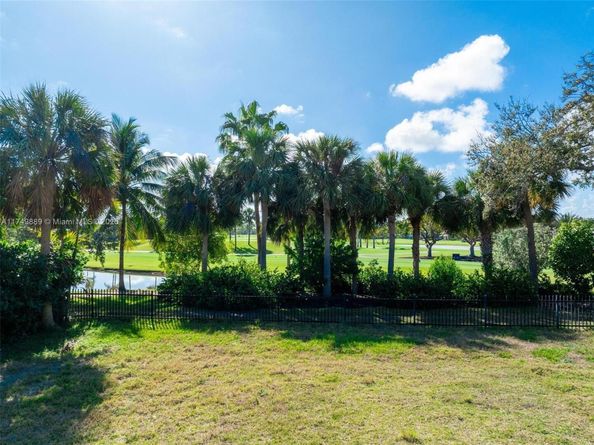 6060 La Gorce Dr, Miami Beach FL 33140