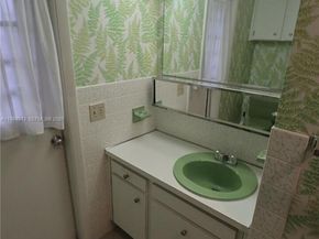 11820 Sheridan St, Pembroke Pines FL 33026