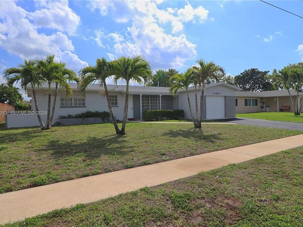 11820 Sheridan St, Pembroke Pines FL 33026