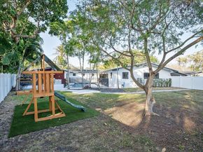 8201 SW 151st St, Palmetto Bay FL 33158