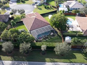 2135 NW 14th Ter, Homestead FL 33030