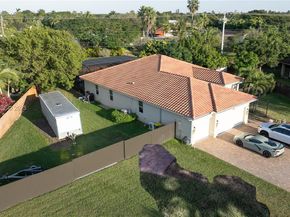 2135 NW 14th Ter, Homestead FL 33030