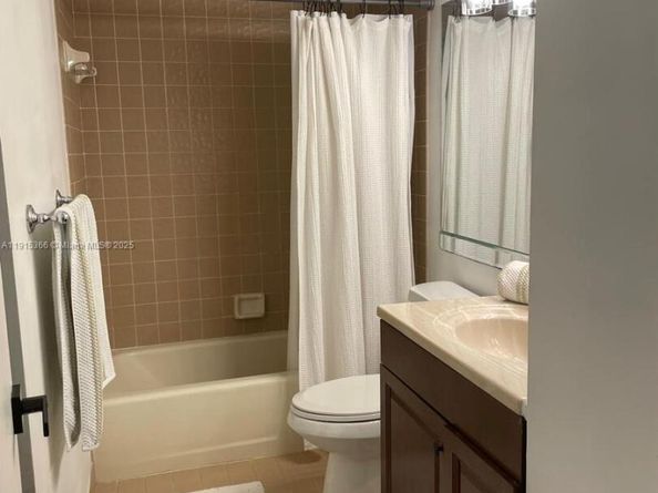 13360 SW 90th Ter A, Miami FL 33186