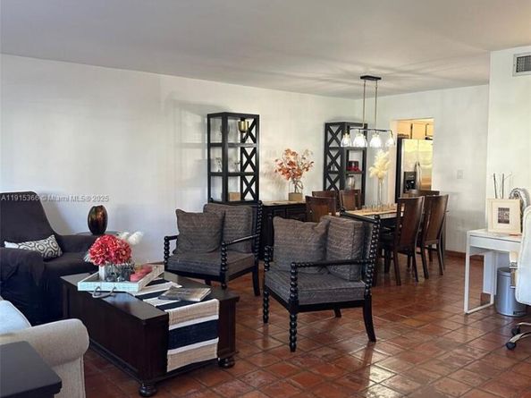 13360 SW 90th Ter A, Miami FL 33186