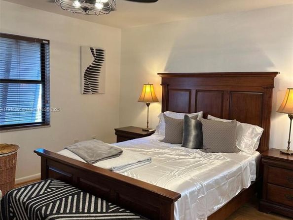 13360 SW 90th Ter A, Miami FL 33186