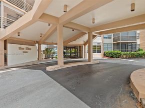 1000 Sain Charles Place 604, Pembroke Pines FL 33026