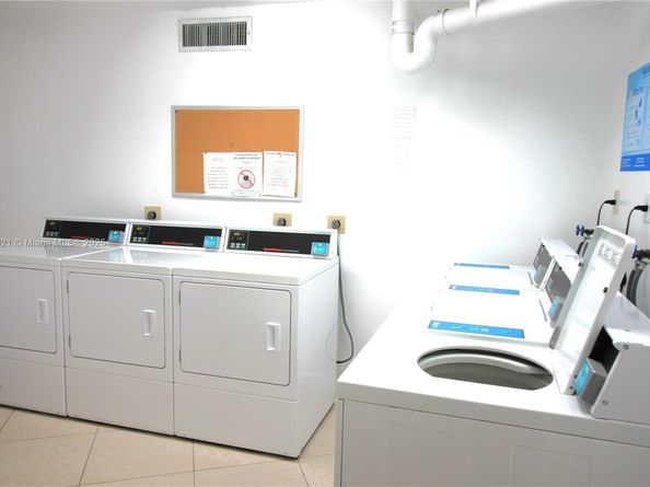 1000 Sain Charles Place 604, Pembroke Pines FL 33026