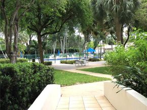 1000 Sain Charles Place 604, Pembroke Pines FL 33026