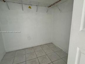 275 E 34th St, Hialeah FL 33013