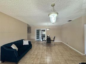 275 E 34th St, Hialeah FL 33013