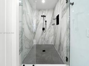 325 SW 16th St A, Fort Lauderdale FL 33315