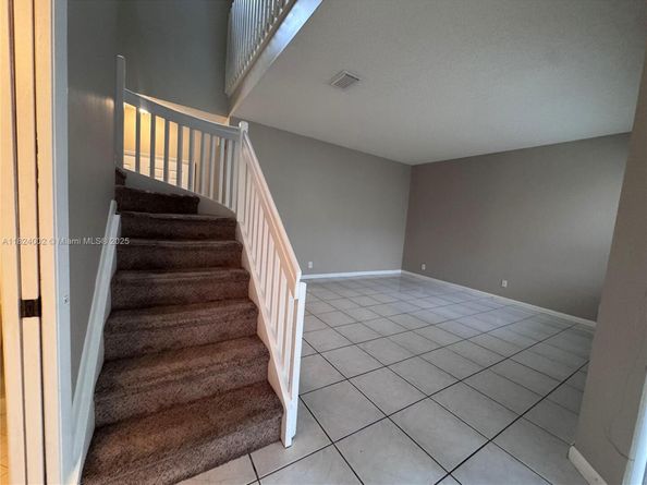 833 Stanton Dr, Weston FL 33326